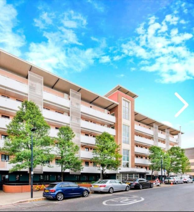 Bright, Nice Interior, Close To The City, 2 Bedroom Apartment Londýn Exteriér fotografie